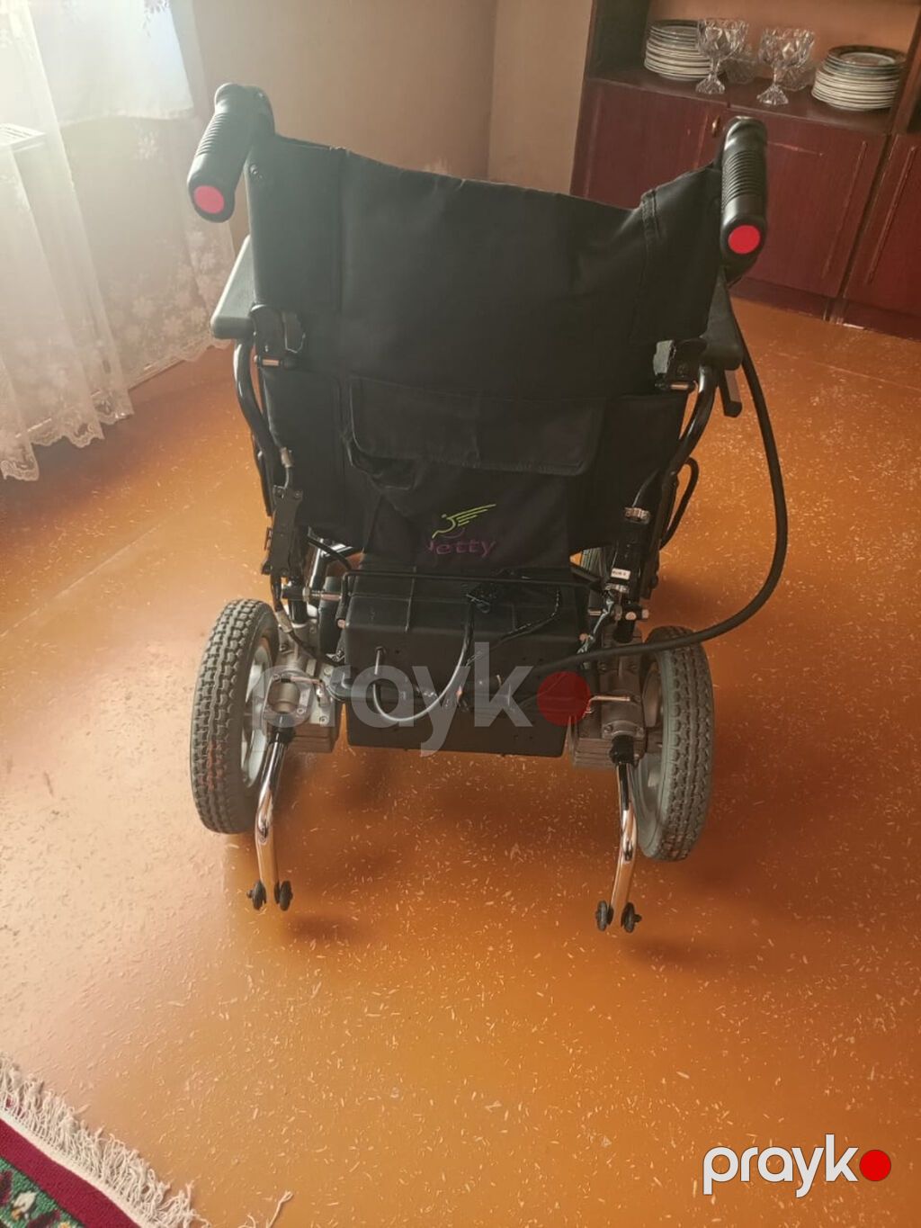 Az işlənib sadəcə adapterində biraz problem var normal zaryatqa yığır — Digər, Qobustan (2)
