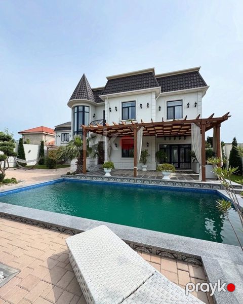 İcarəyə verilir 5 otaqlı həyət evi/bağ evi 300 m² — Bakı