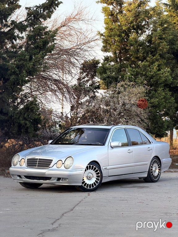 Mercedes E 220, 2.2 L, 2001 il, 584 588 km — Avtomobillər, Sumqayıt (2)
