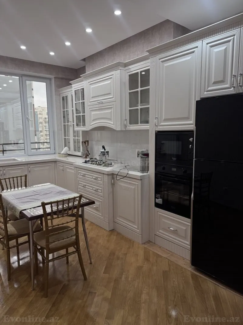 Kirayə verilir 3 otaqlı Mənzil Yeni tikili 135 m² Bakı, Nəsimi r — Mənzil, Bakı (4)