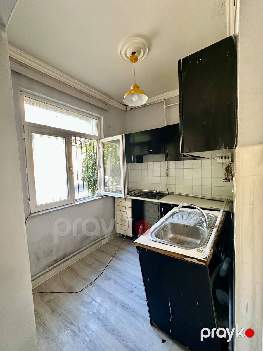 Satılır 2 otaqlı köhnə tikili 50 m² — Mənzil, Bakı (2)
