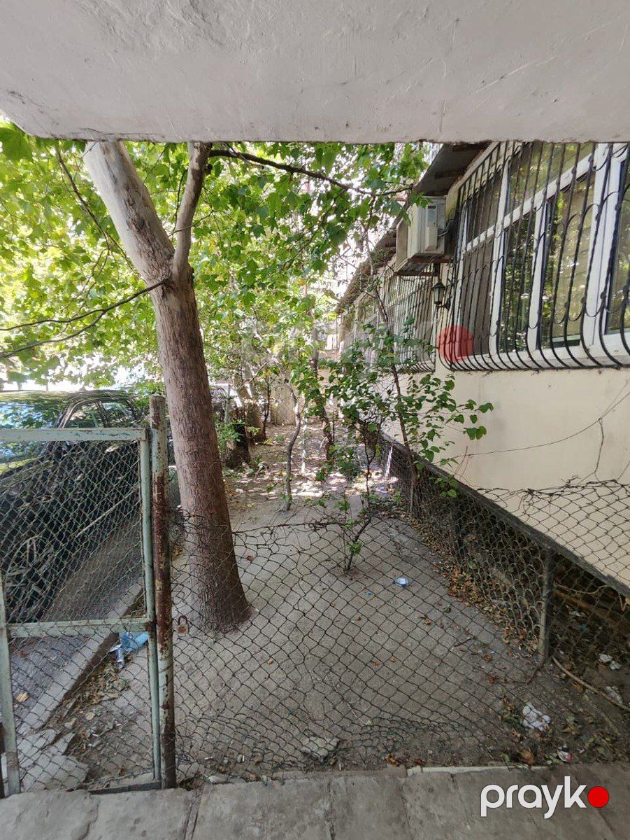 Satılır 4 otaqlı köhnə tikili 105 m² — Mənzil, Bakı (10)