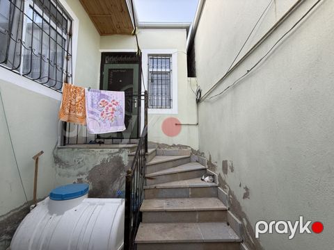 Həyət evi, Binəqədi qəs — Bakı