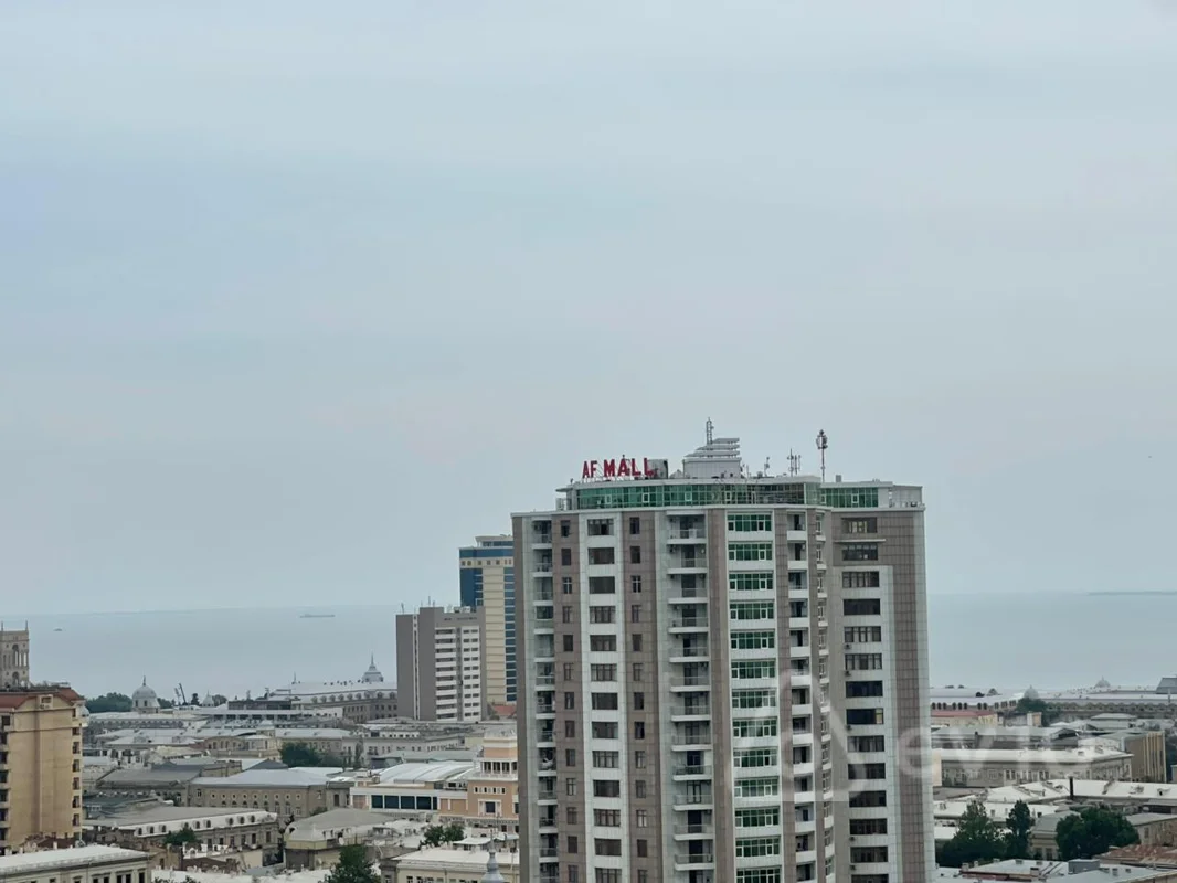 4 otaqlı mənzil, 229 m², M.Qardaşları küç — Mənzil, Bakı (3)