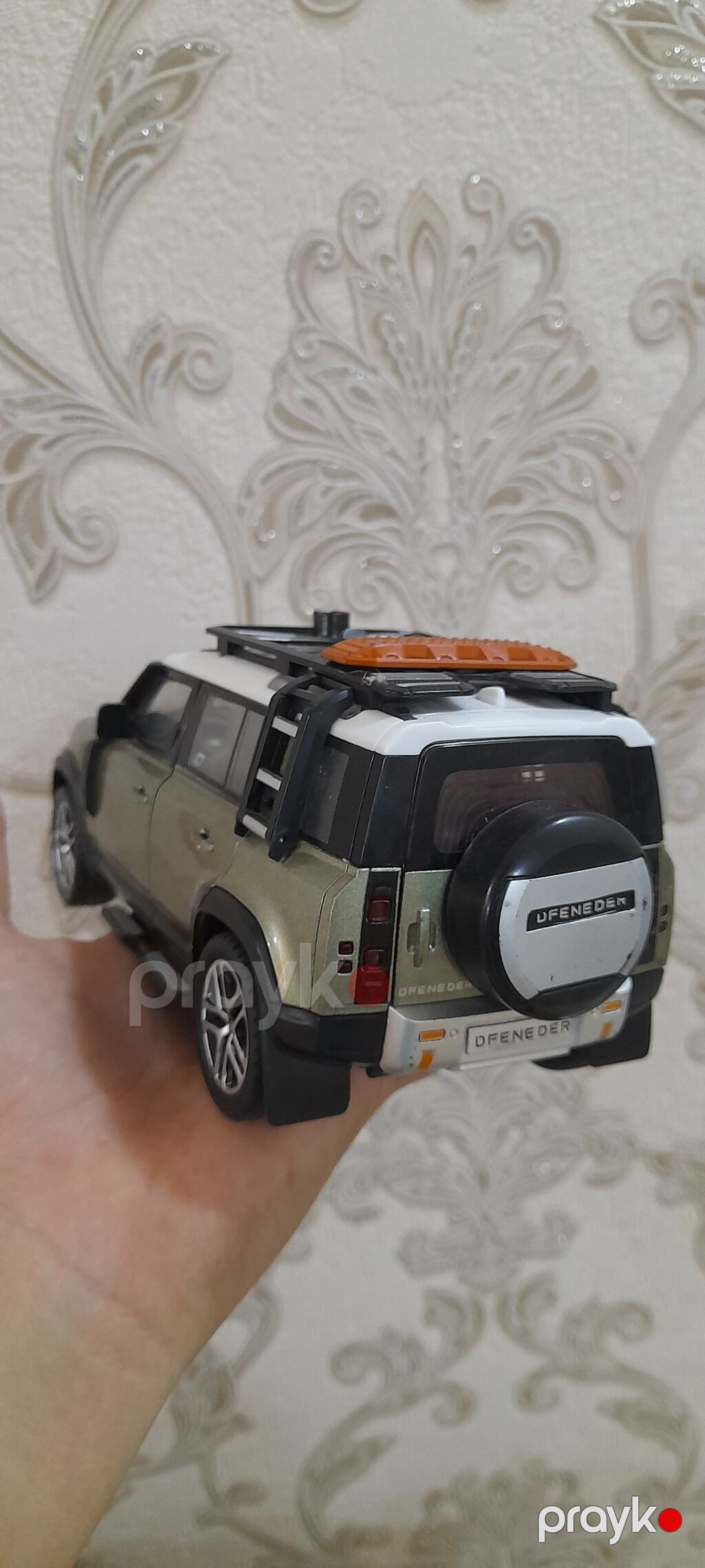 Defender 1:22 Ölçüdə Model Hər yeri açılır Əhmədli Metrosuna pulsuz — Modellar, Bakı (2)