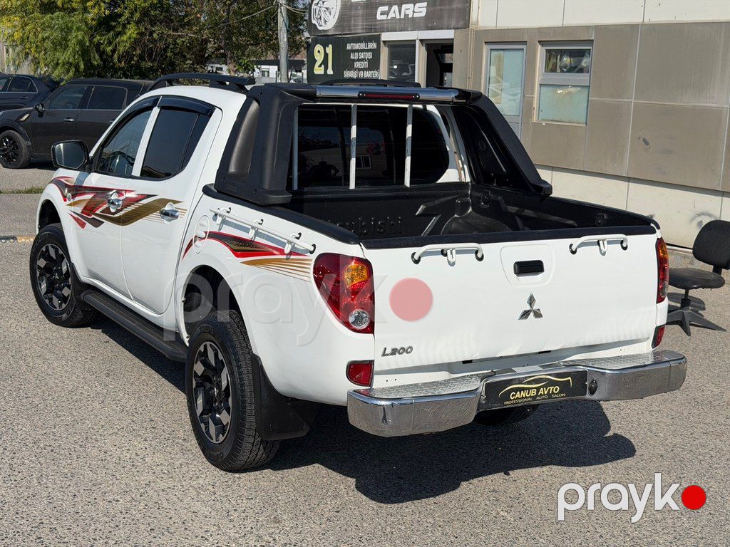 Mitsubishi L200, 2.5 L, 2015 il, 180 000 km — Avtomobillər, Bakı (5)