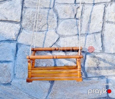 Yelləncək — Bakı