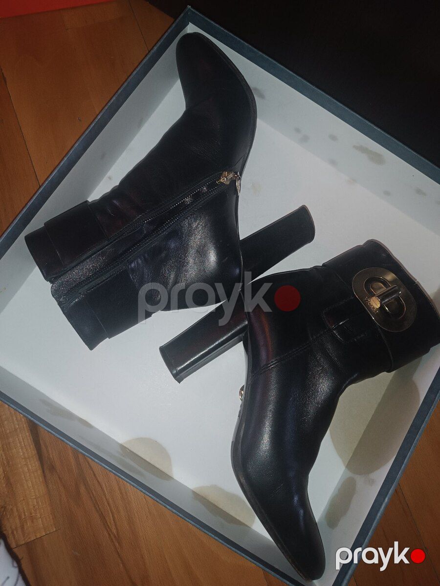 Ayaqqabılar — Geyim, ayakkabı, aksesuarlar, Bakı (3)