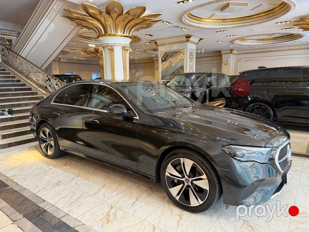 Mercedes E 300 de 4MATIC, 2.0 L, 25.4 kWh, 2024 il, 44 000 km — Avtomobillər, Bakı (2)