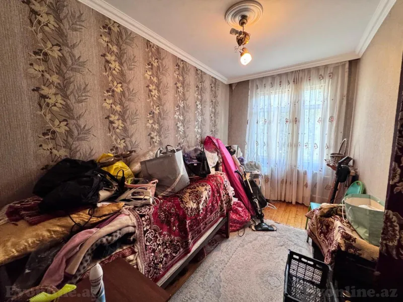 Satılır 3 otaqlı Mənzil Köhnə tikili 70 m² Bakı, Binəqədi r., Azadlıq prospekti m., 7-ci mikrorayon — Mənzil, Bakı (6)