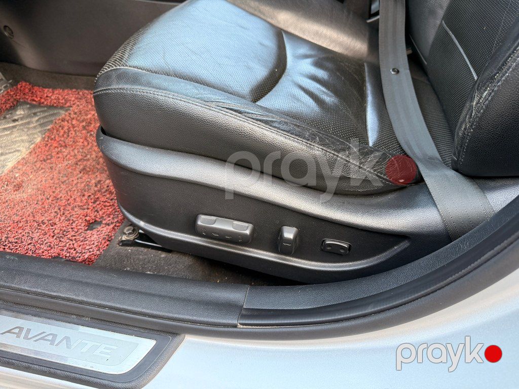 Hyundai Avante, 1.6 L, 2014 il, 175 000 km — Avtomobillər, Bakı (9)