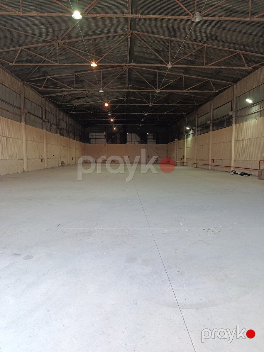 İcarəyə verilir obyekt 1229 m² — Əmlak, Bakı (11)