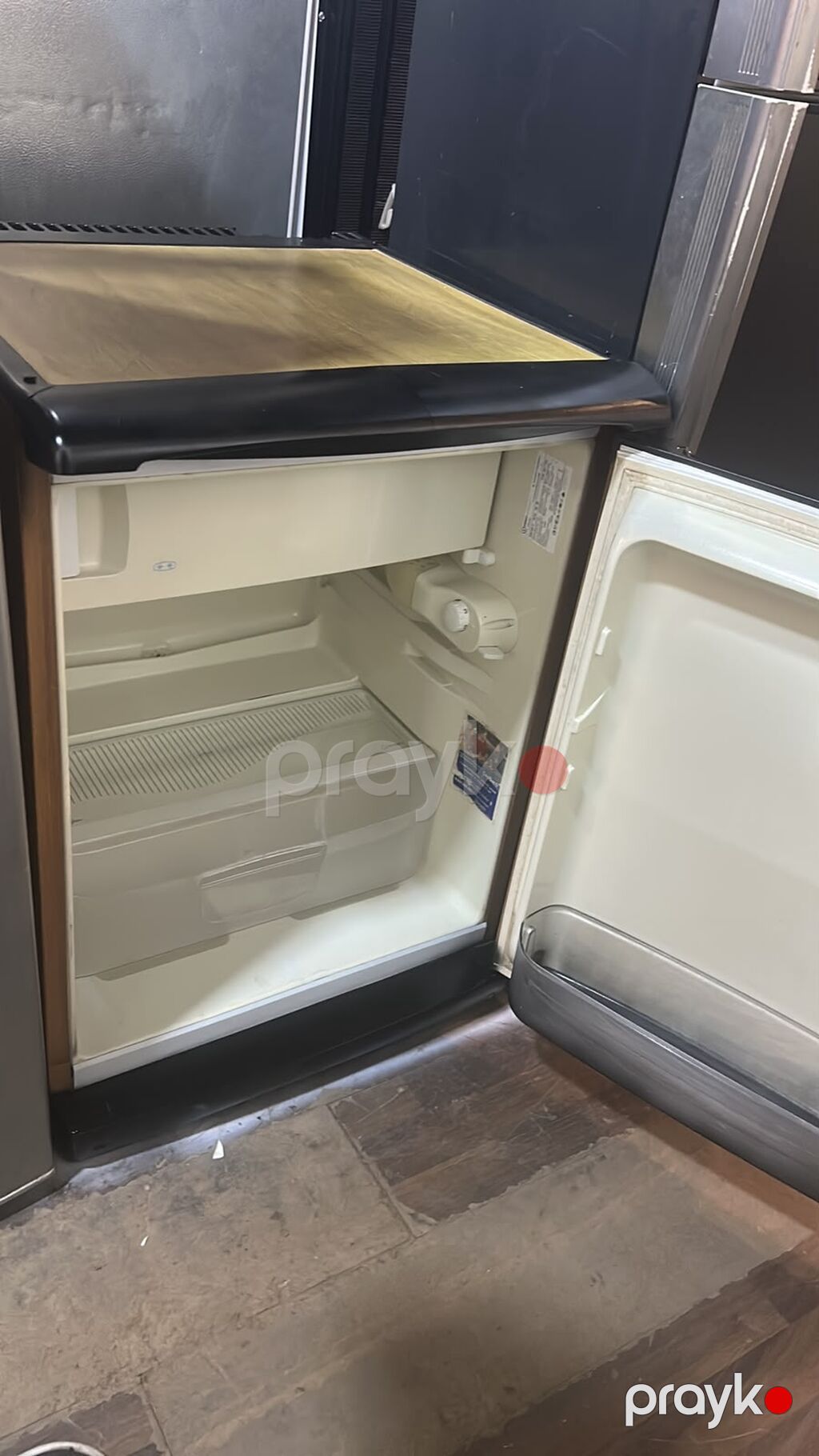 Indesit mini soyuducu - Kompakt ölçülü tək qapılı model - Ön paneli — Soyuducular, Digah (2)