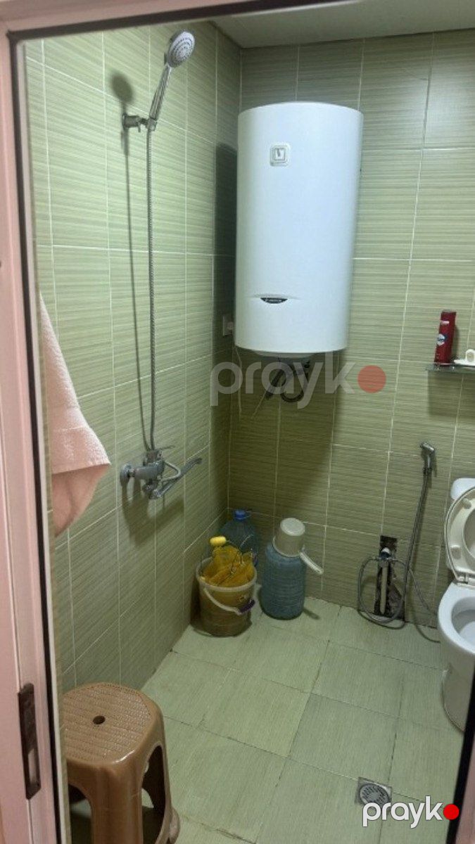 Satılır 2 otaqlı köhnə tikili 60 m² — Mənzil, Bakı (7)