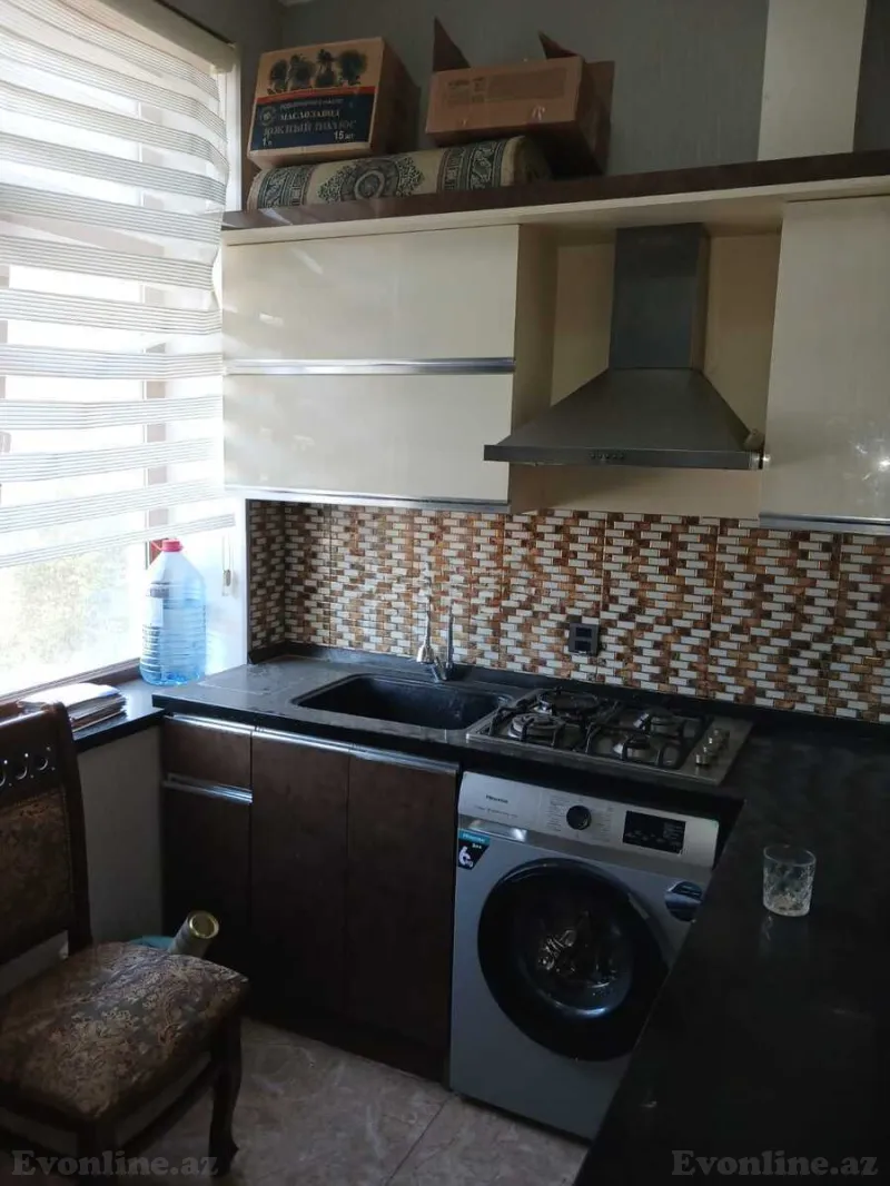 Satılır 2 otaqlı Mənzil Köhnə tikili 50 m² Bakı, Yasamal r., Elmlər Akademiyası m — Mənzil, Bakı (8)