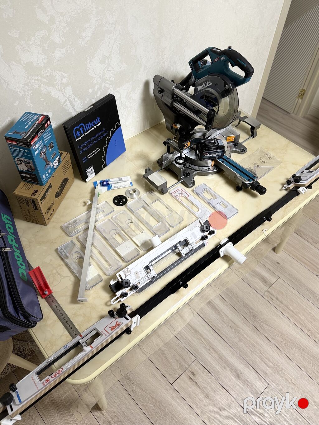 Makita XGT 40V Max akkumulyatorlu sürüşdürülə bilən gön dərəcəli — Testerler və labirintlər, Digah (5)