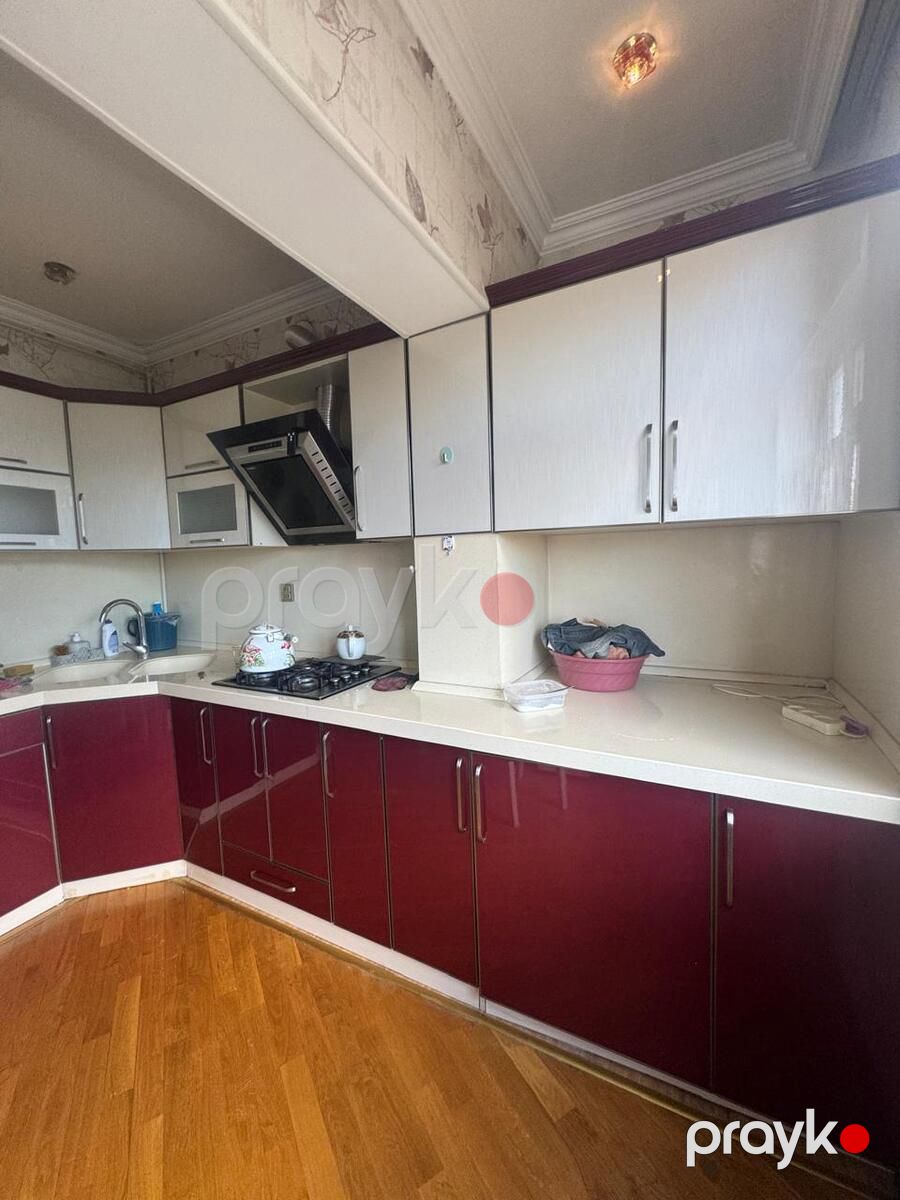 Satılır 2 otaqlı köhnə tikili 65 m² — Mənzil, Bakı (7)