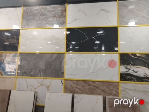 Satıcı xanım tələb olunur Sədərək ticarət mərkəzinə kafel metlax — Bakı