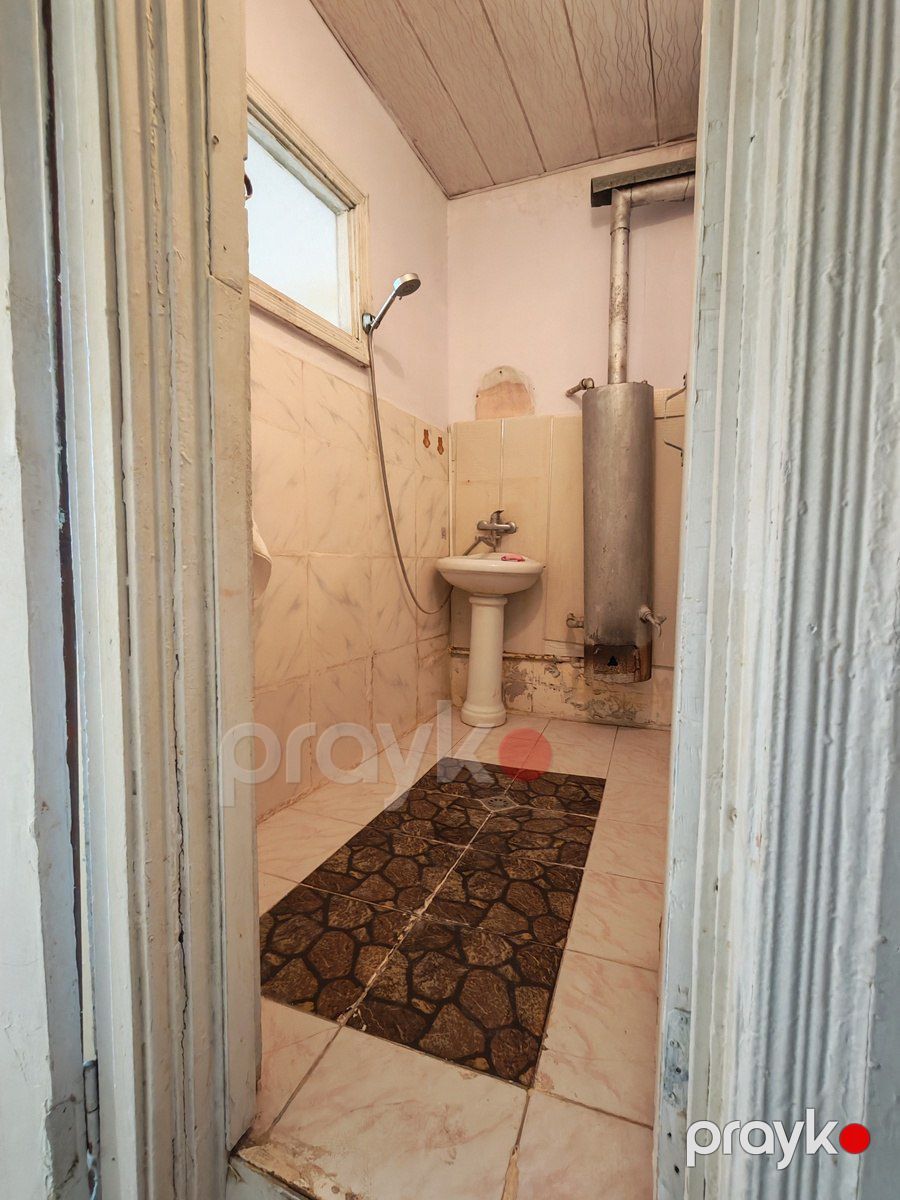 Satılır 2 otaqlı köhnə tikili 51.5 m² — Mənzil, Bakı (12)