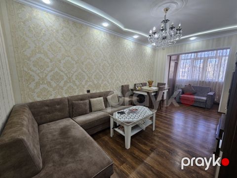 Satılır 2 otaqlı köhnə tikili 60 m² — Bakı