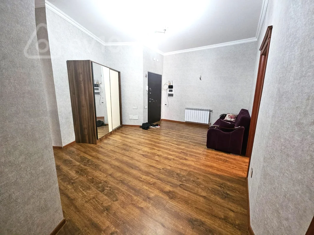 3 otaqlı mənzil, 125 m², General Eliaga Sxlinski kuc — kirayə — Mənzil, Bakı (7)