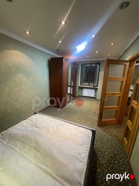 İcarəyə verilir 4 otaqlı köhnə tikili 110 m² — Bakı