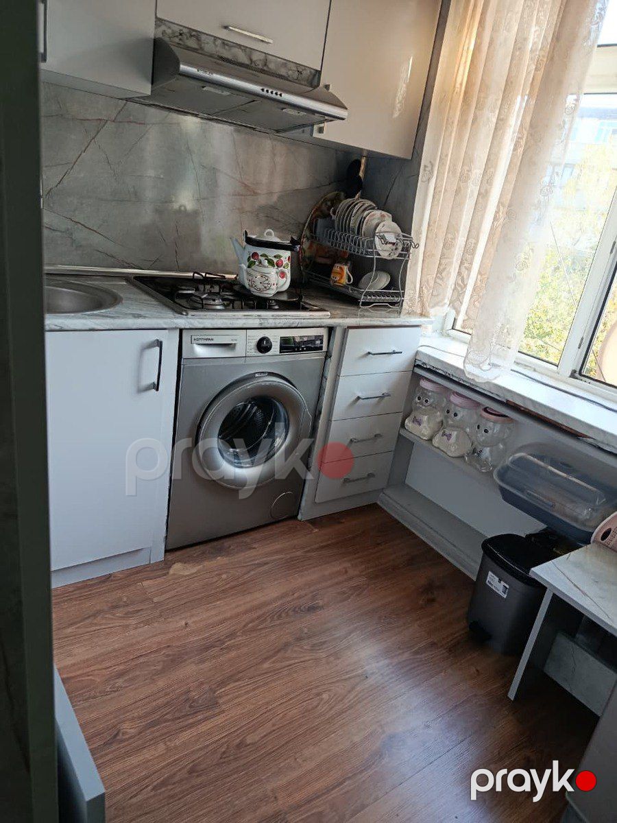 Satılır 2 otaqlı köhnə tikili 52 m² — Mənzil, Bakı (5)