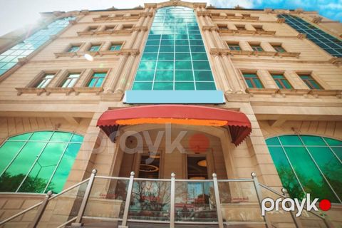 Satılır obyekt 1470 m² — Bakı