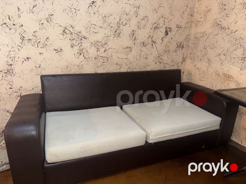 2 dənə divan, normal vəziyyətdə, bir divan açılır,diiqəri acılmır — Bakı