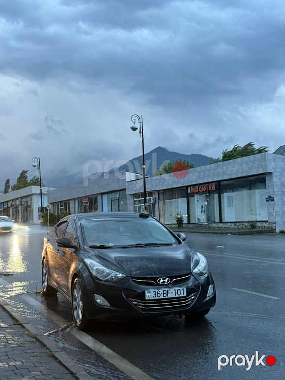 Hyundai Elantra, 1.8 L, 2013 il, 202 000 km — Avtomobillər, Qəbələ (4)