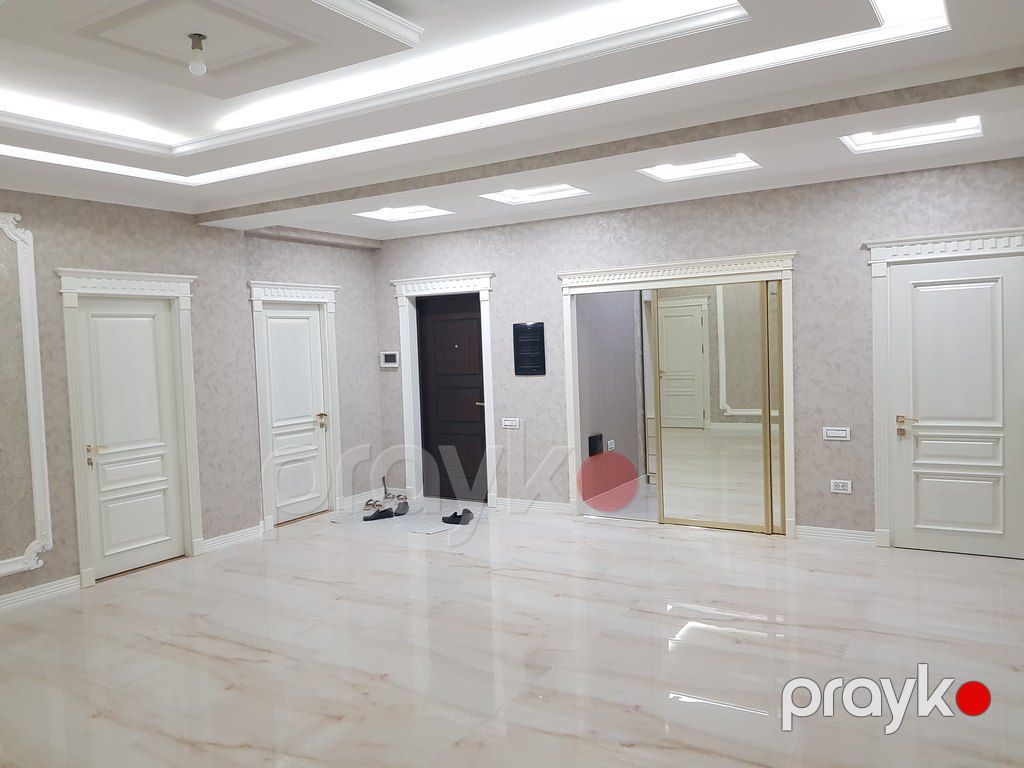 Satılır 4 otaqlı yeni tikili 242 m² — Mənzil, Bakı (4)
