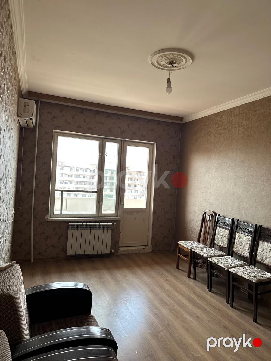 Satılır 2 otaqlı köhnə tikili 60 m² — Mənzil, Bakı (2)