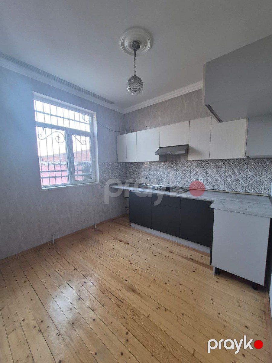Həyət evi, Saray qəs — Ev, villa, Bakı (9)
