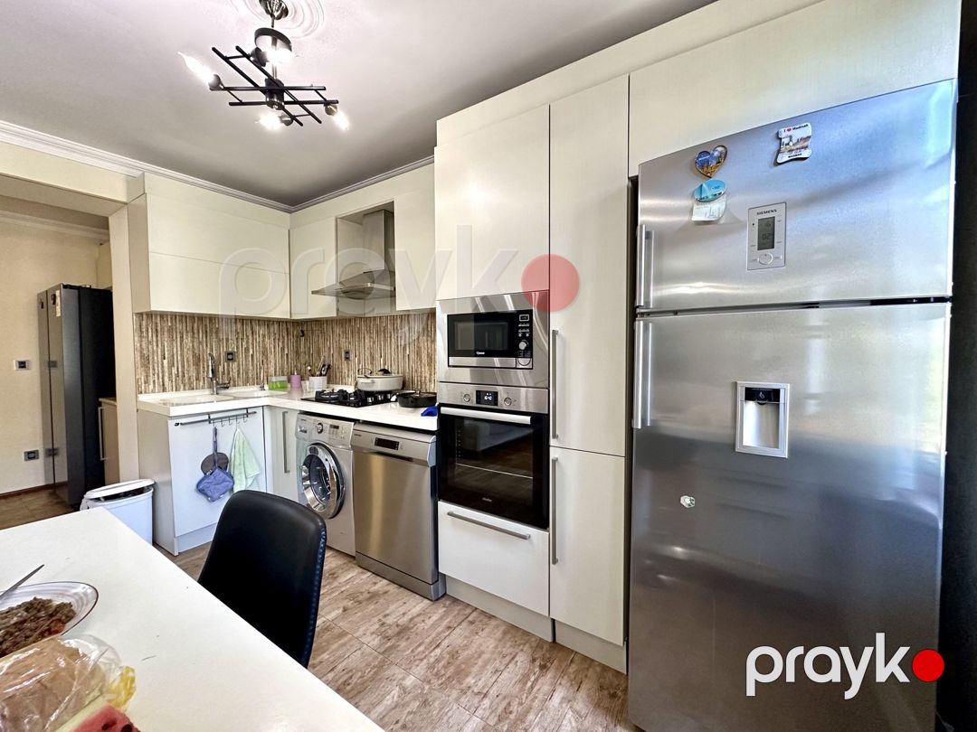 Satılır 4 otaqlı köhnə tikili 90 m² — Mənzil, Bakı (9)