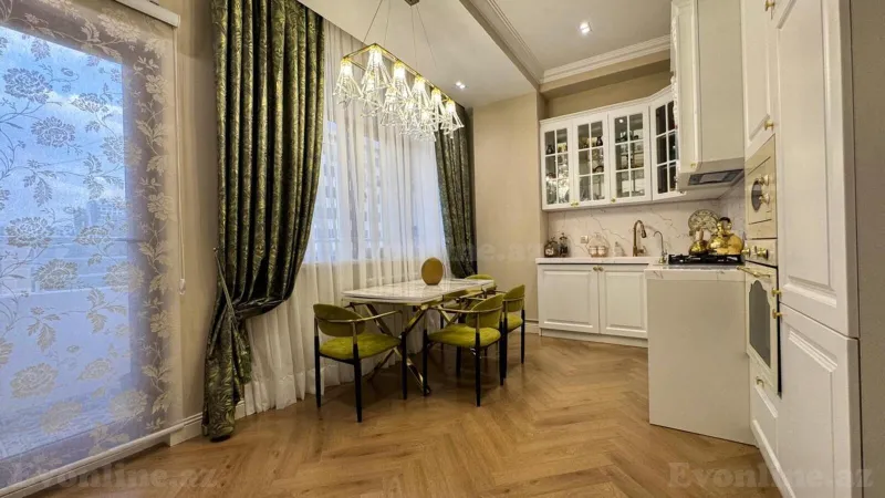 Satılır 3 otaqlı Mənzil Yeni tikili 150 m² Bakı, Nəsimi r., 28 May m — Mənzil, Bakı (5)