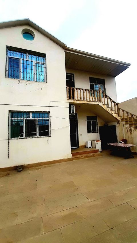 80 kv. m, 2 otaqlı, Kombi, Qaz, İşıq — həyat xanim — House, cottage, summer house