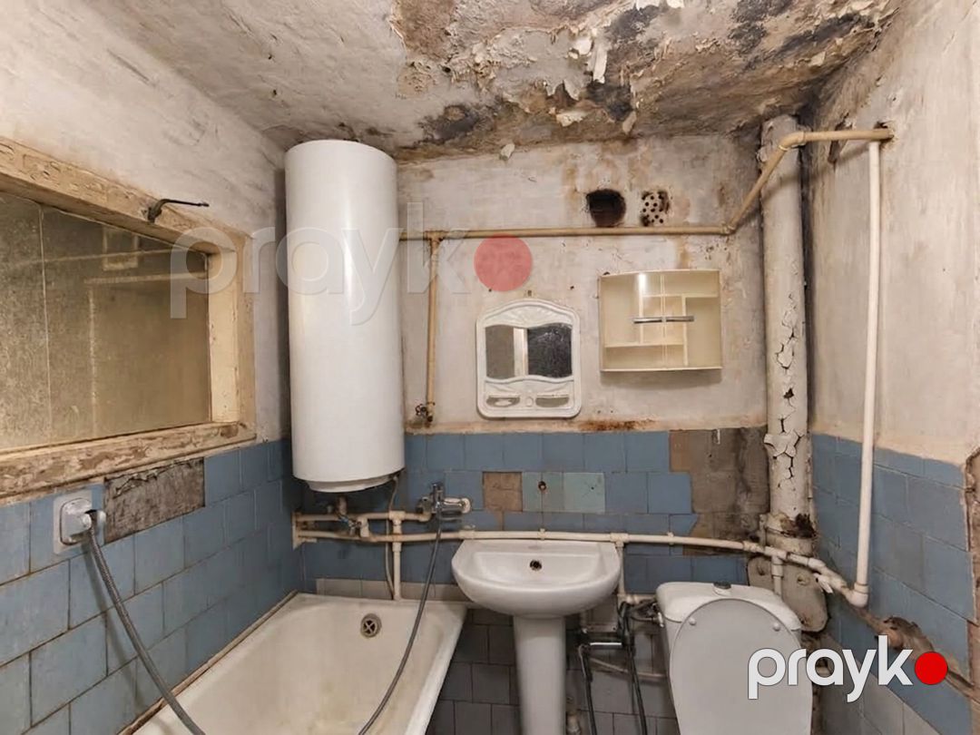 Satılır 1 otaqlı köhnə tikili 40 m² — Mənzil, Bakı (2)