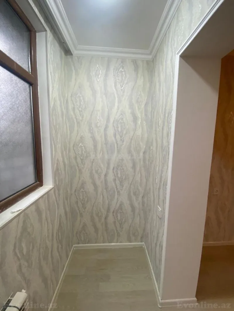 Satılır 3 otaqlı Mənzil Köhnə tikili 85 m² Bakı, Nizami r., Xalqlar Dostluğu m — Bakı