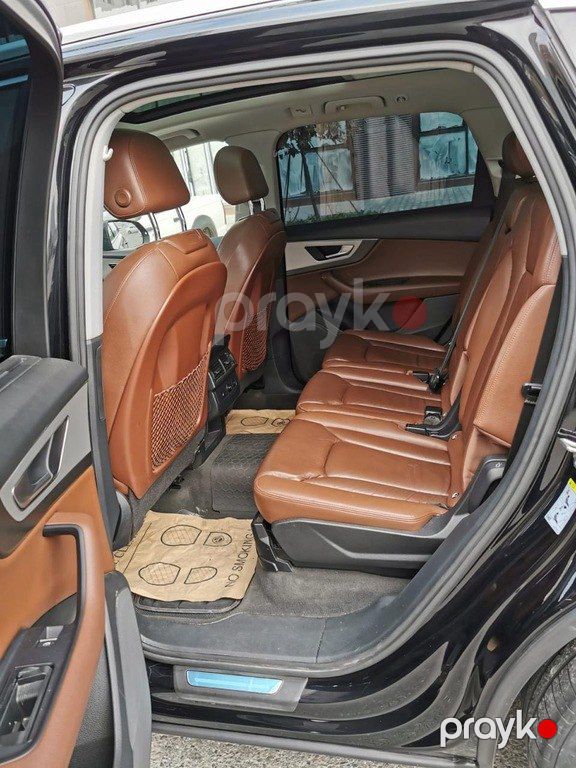 Audi Q7, 2.0 L, 2017 il, 150 000 km — Avtomobillər, Bakı (11)