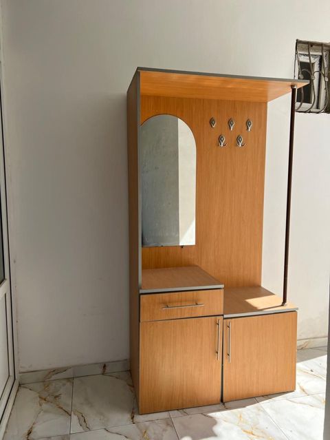 Dəhliz dolabı satılır 50 manata ünvan Azadlıq & AF(1434) — Aytac — Hallway furniture
