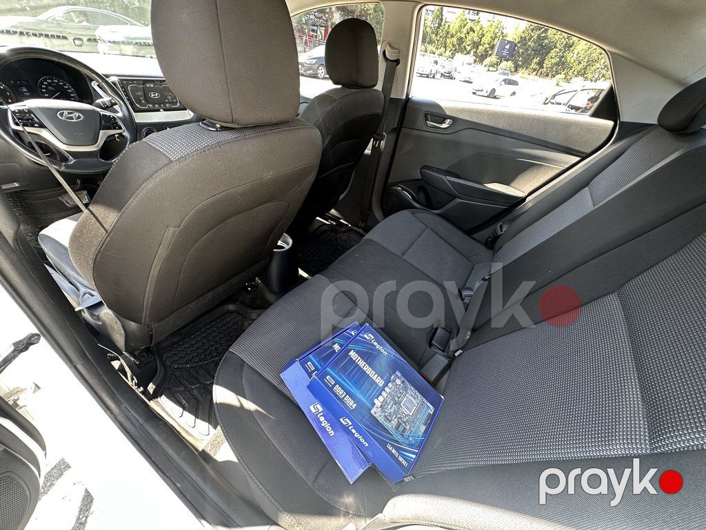 Hyundai Accent, 1.4 L, 2018 il, 129 000 km — Avtomobillər, Bakı (8)