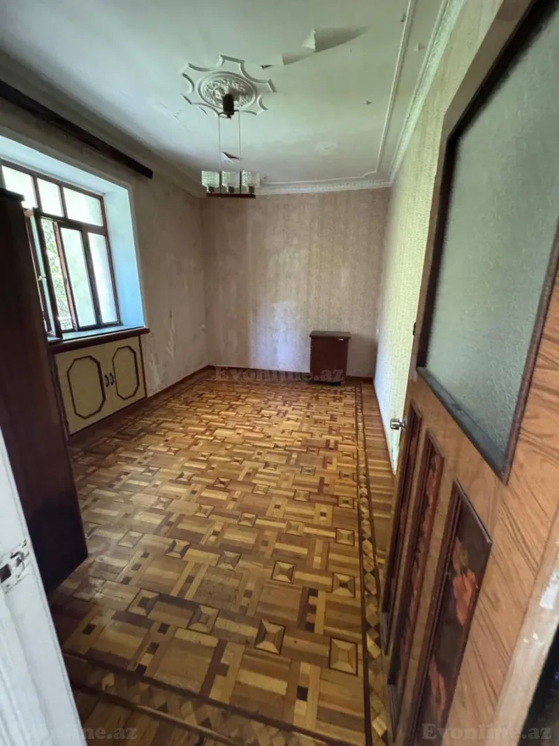 Satılır 2 otaqlı Mənzil Köhnə tikili 53 m² Bakı, Nəsimi r., 28 May m — Mənzil, Bakı (2)