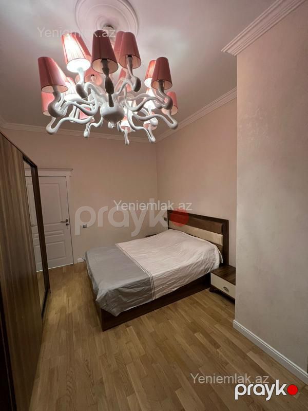 Satılır 4 otaqlı Bina evi menzil (Yeni tikili), 175 m², Nərimanov rayonu — Mənzil, Bakı (11)