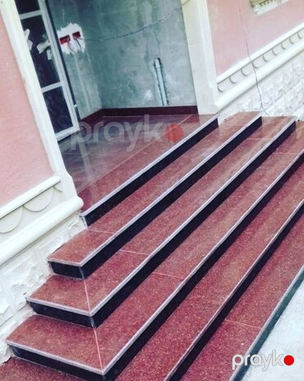 Her nov pillekenlerin mermerqranitle — Plitə işləri, Bakı (2)