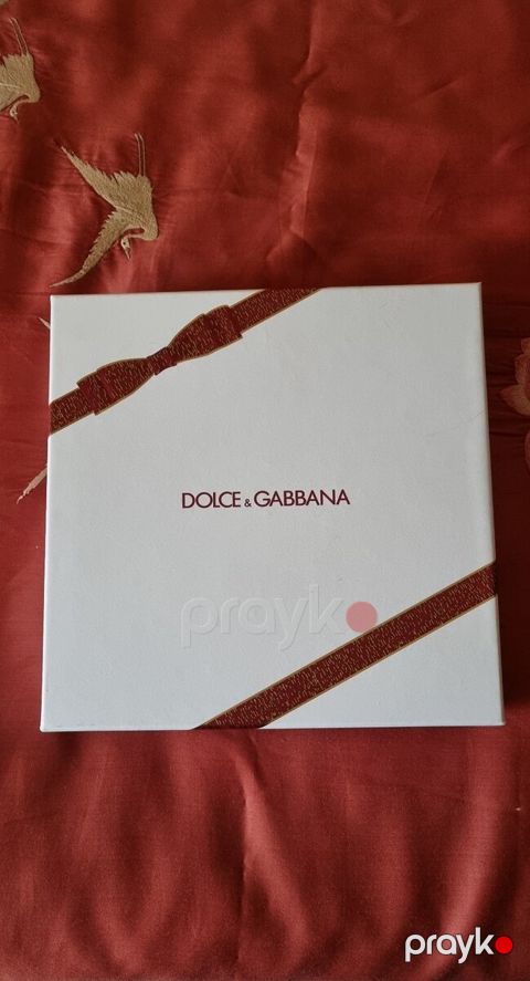 Dolce & Gabbana ətri — Bakı