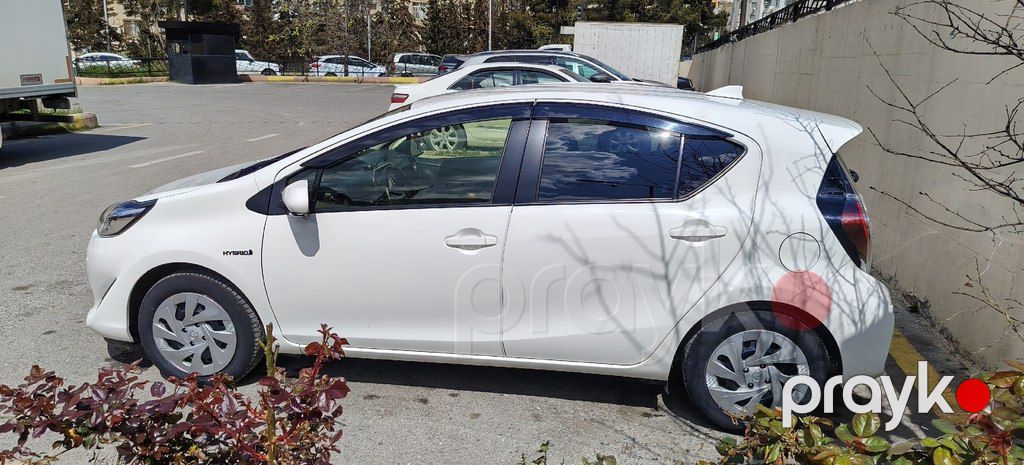 Toyota Aqua, 1.5 L, 0.87 kWh, 2019 il, 130 000 km — Avtomobillər, Bakı (5)