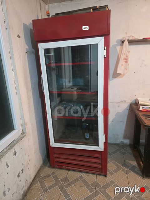 Aygun 200 azn Vitrin satilir Super işlekdi.Tam normal — Bakı