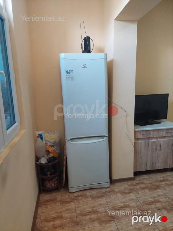 Satılır 3 otaqlı Bina evi menzil (Köhnə tikili), 90 m², Xətai rayonu — Mənzil, Bakı (11)