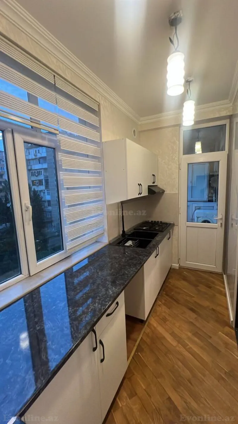 Satılır 2 otaqlı Mənzil Yeni tikili 62 m² Bakı, Binəqədi r., Memar Əcəmi m., 9-cu mikrorayon — Mənzil, Bakı (5)