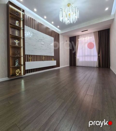 Satılır 2 otaqlı köhnə tikili 45 m² — Bakı